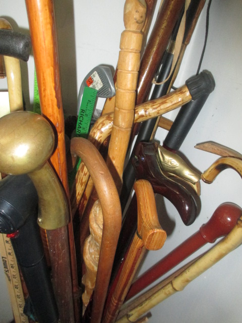 John Cole Estate Auction-Tools. Knives, Toys, Trains, Guns and More Elizabethton - IMG_2567.JPG