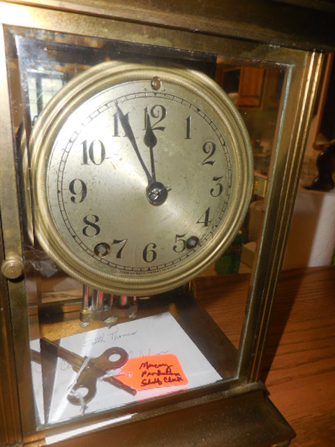 Colonel Frank and Dr. Ginger Rutherford Estate- Antiques, Clocks, Upscale Furnishing - DSCN5026.JPG
