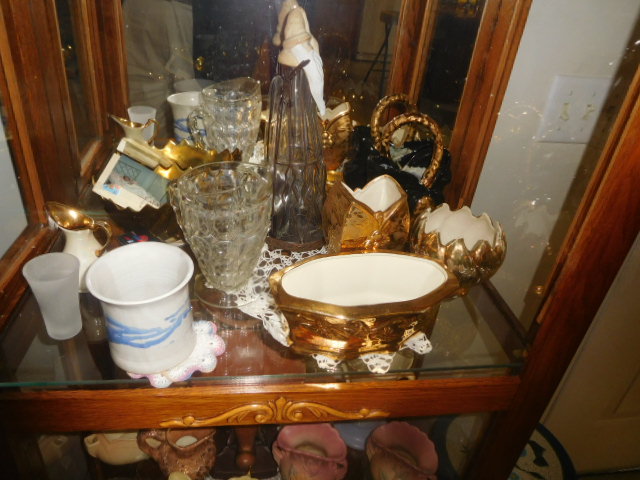 Lillian Yount Living Estate Auction- Antiques -Household and Real Estate - DSCN1756.JPG