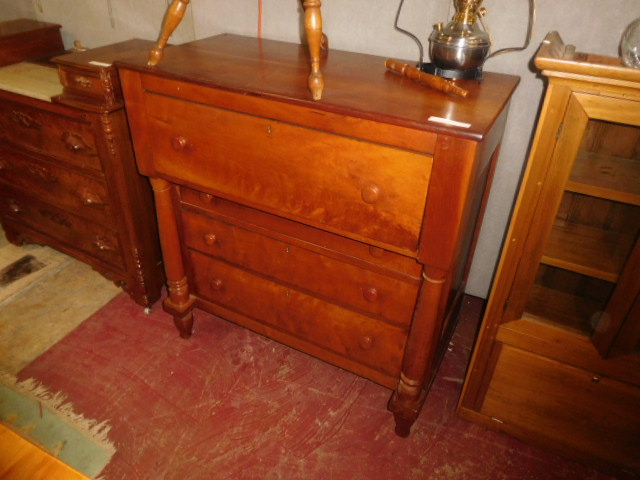 Thanksgiving Saturday Estate Auction and More - DSCN4829.JPG