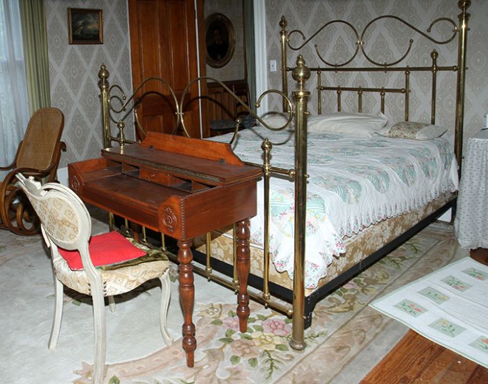 Historic Robins Roost American Queen Anne House, Antiques, Contents The Etta Mae Love Estate - JP_5361.jpg