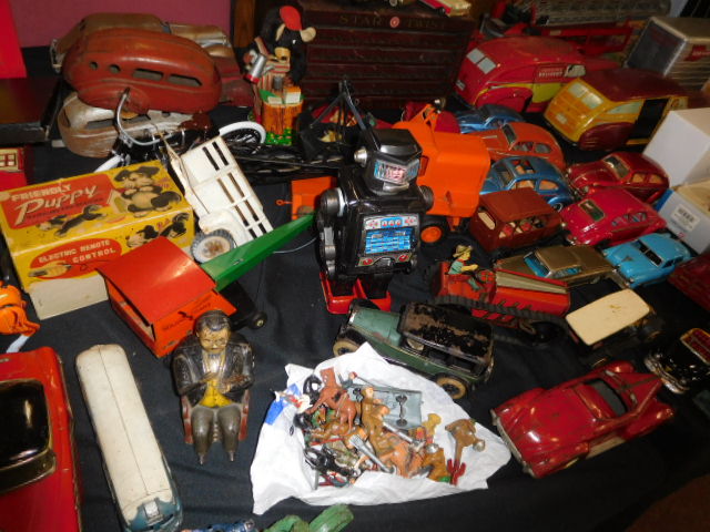 The Dave Berry Toy Auction - DSCN9755.JPG
