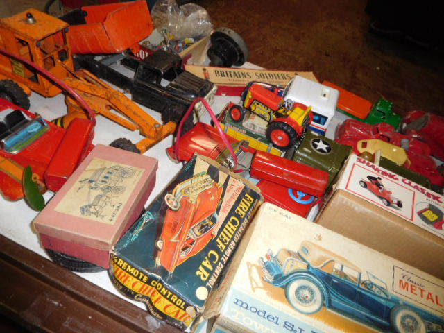 The Dave Berry Toy Auction - DSCN9777.JPG