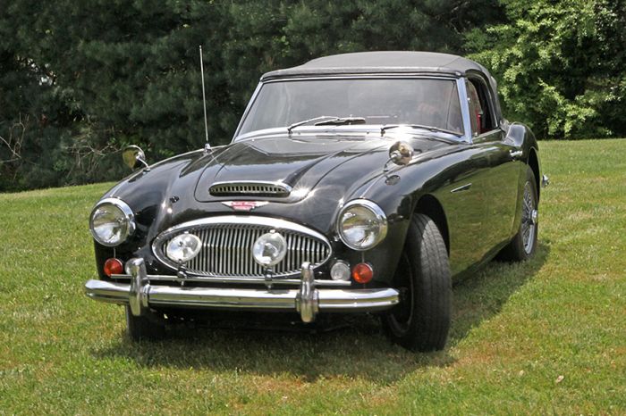 Chester Blankenship Sports Car Collection-Austin Healey MK III, Triumph TR-6, MGB, Lexus SC 430 Auction - 5104.jpg