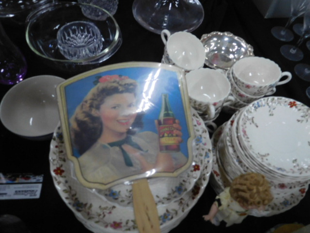 Mothers Day Upscale Household Auction and Antiques - DSCN9925.JPG