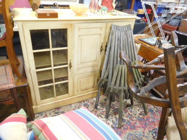 Sterling Sisters Memorial Day Monday Pop Up Estate Auction - DSCN9981.JPG
