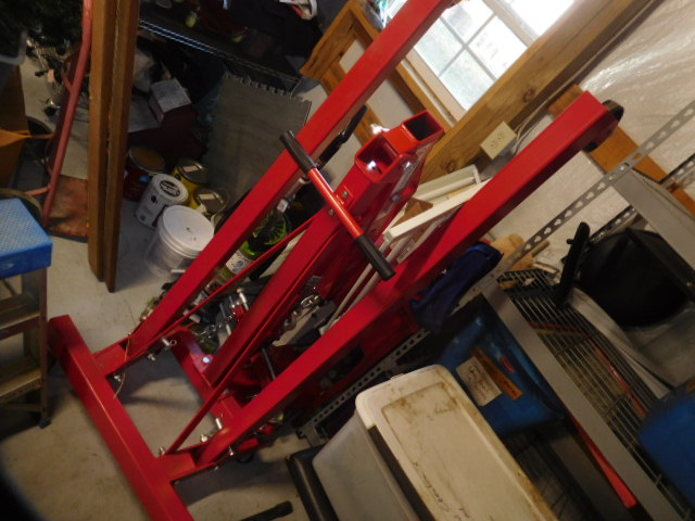 The Morris Auction-  Motorhome, Pickup truck, Fastest Camaro Ever, Tools, Tool boxes,  Equestrian, and Decorative signs and more - DSCN9925.JPG