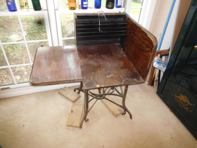 Teegarden Absolute Estate Auction Bristol - DSCN0053.JPG