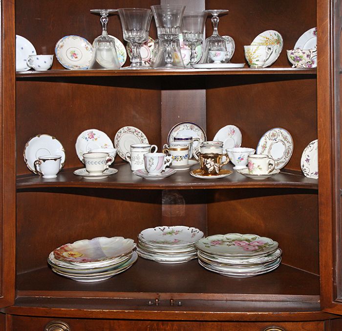 Anne Brading Estate Auction - 8301.jpg